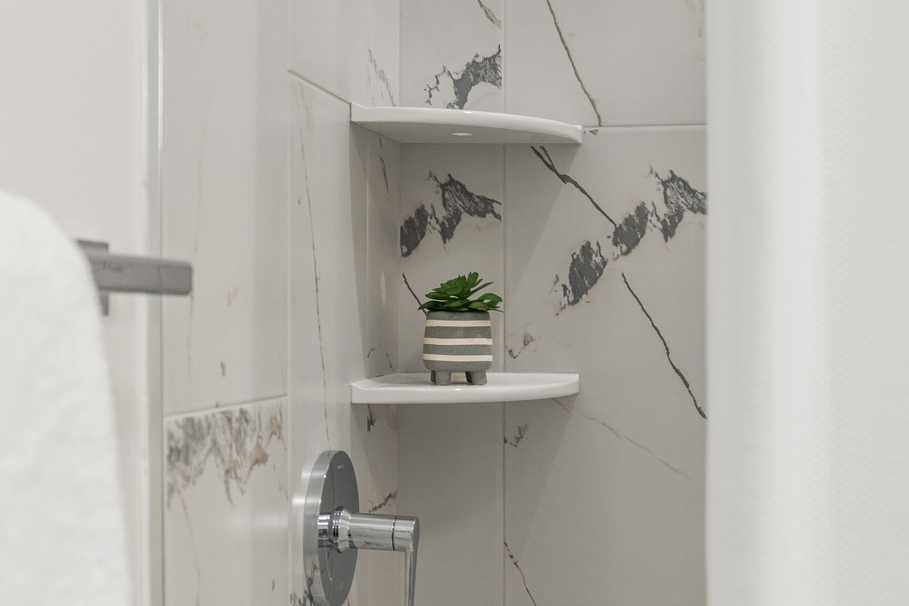 267 Highway 1, Unit 306 Falmouth, ME 04105 - Photo 35 of 50 2025.11.15 306 Wyeth-40