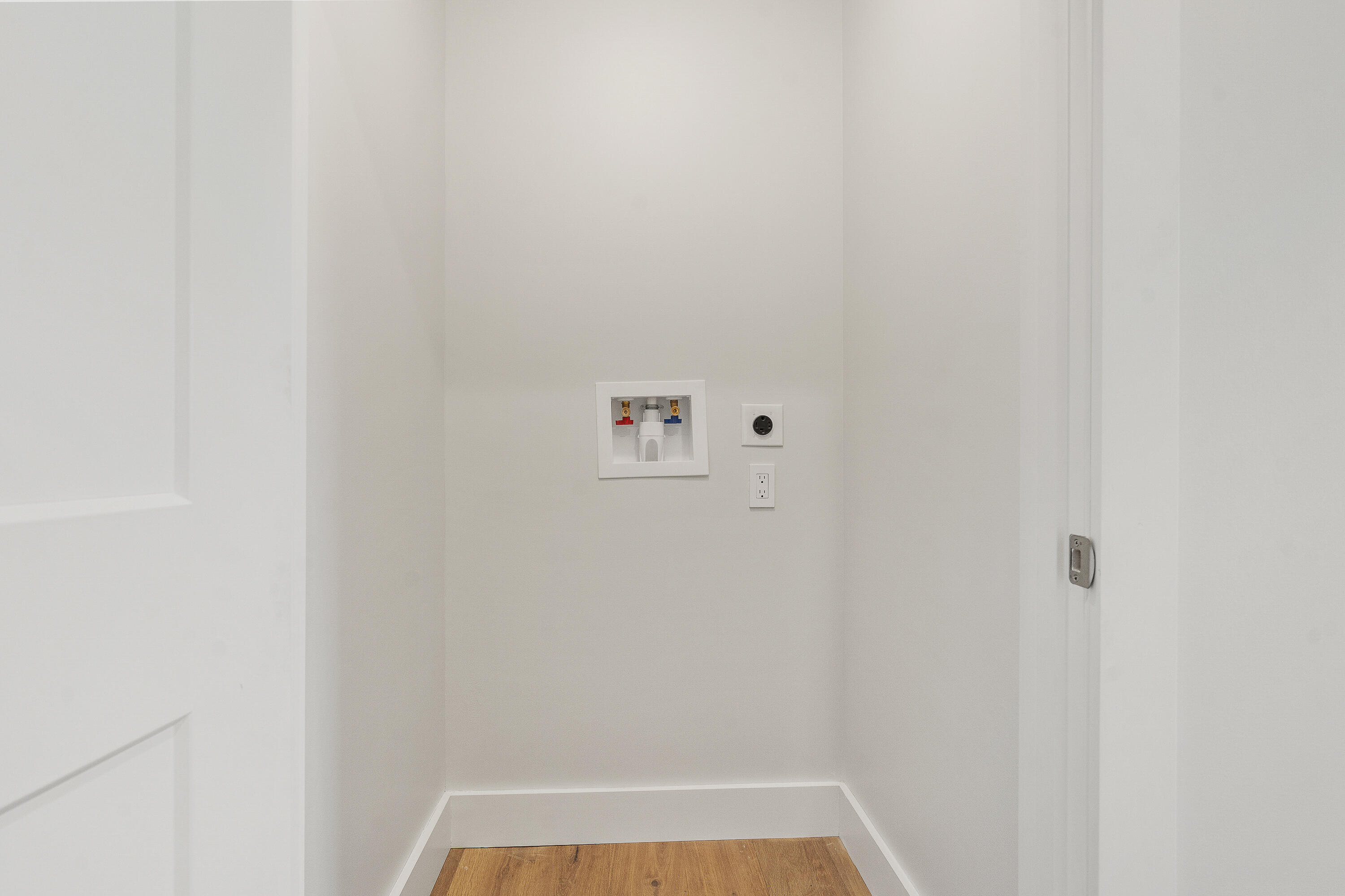 267 Highway 1, Unit 306 Falmouth, ME 04105 - Photo 37 of 50 2025.11.15 306 Wyeth-42