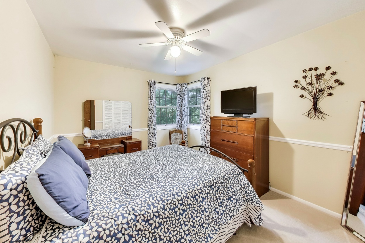 34073 North Fairfield Road Round Lake, IL 60073 - Photo 10 of 27