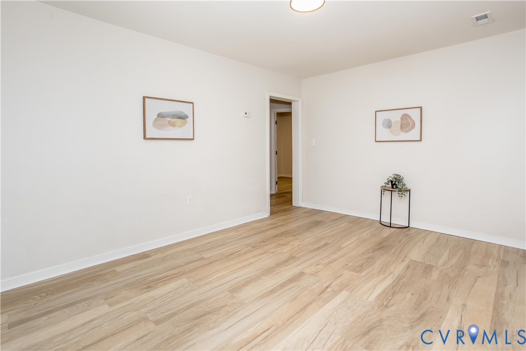 20116 Laurel Road Petersburg, VA 23803 - Photo 5 of 17 Gallery Image 5