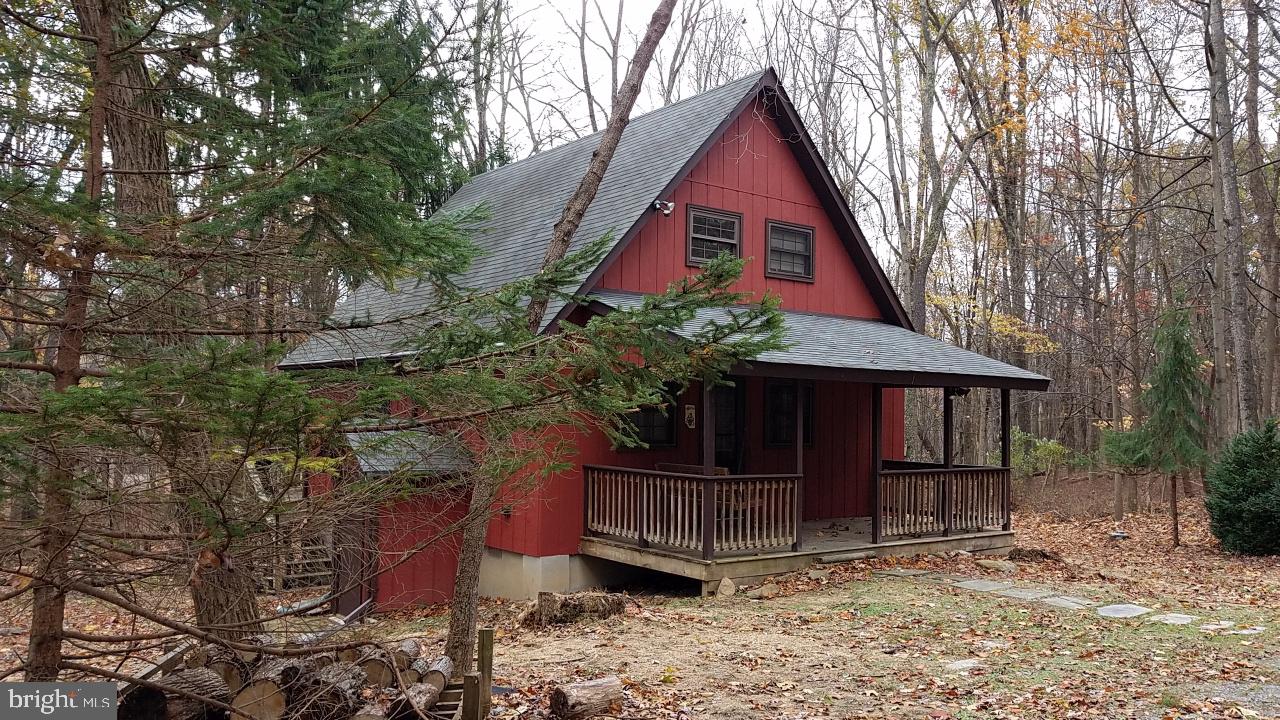 1280 Mountainside Road Berkeley Springs, WV 25411 - Photo 1 of 21 Gallery Image 1