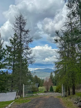 $550,000 | 15307 West Autumn Lane, Nine Mile Falls, WA 99026