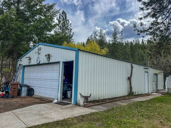 $550,000 | 15307 West Autumn Lane, Nine Mile Falls, WA 99026