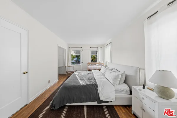 $6,250 | 2009 North New Hampshire Avenue, Los Angeles, CA 90027