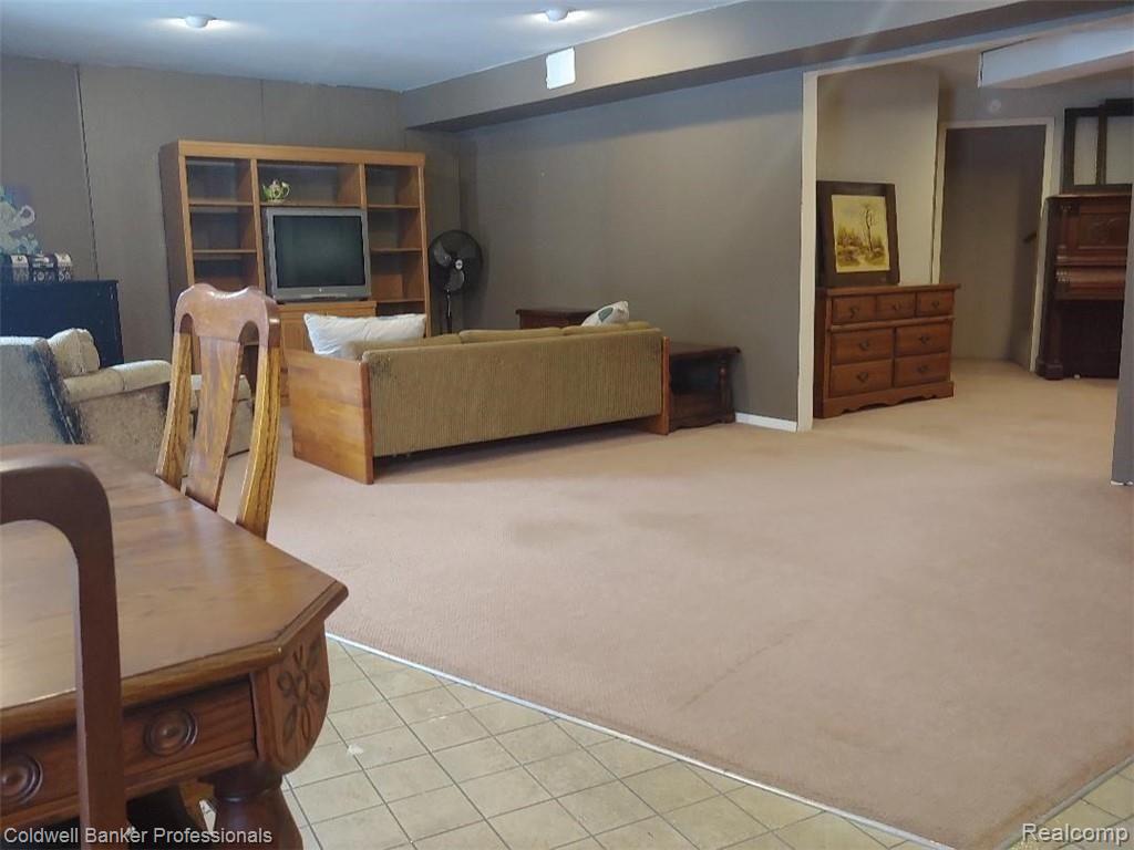 5729 Davison Road Lapeer, MI 48446 - Photo 26 of 40