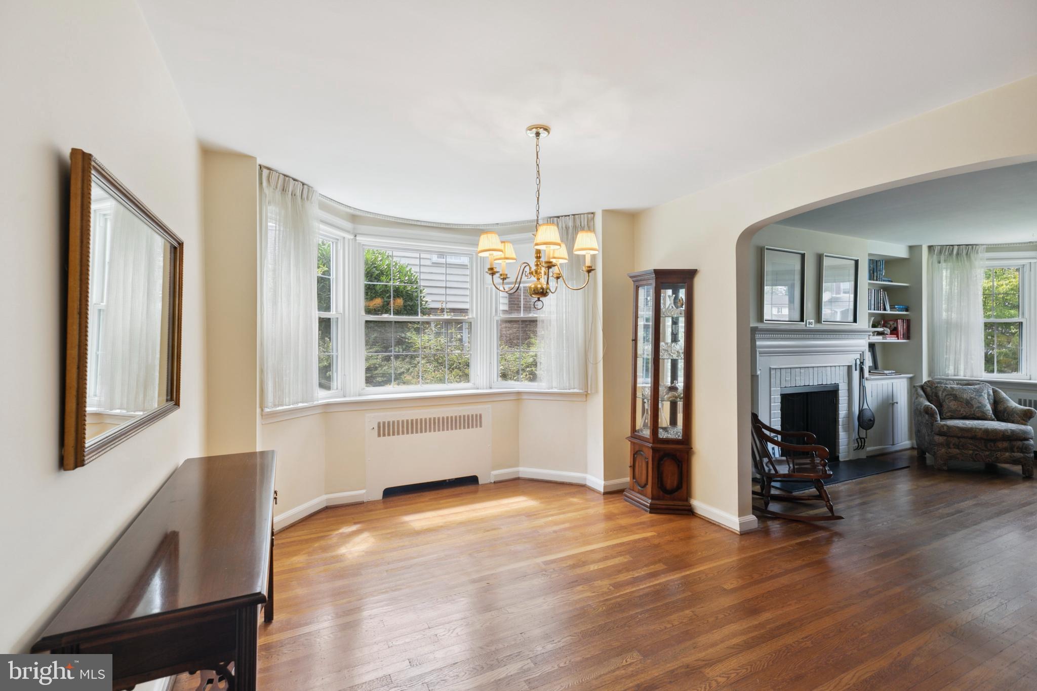319 Canterbury Road Havertown, PA 19083 - Photo 8 of 33