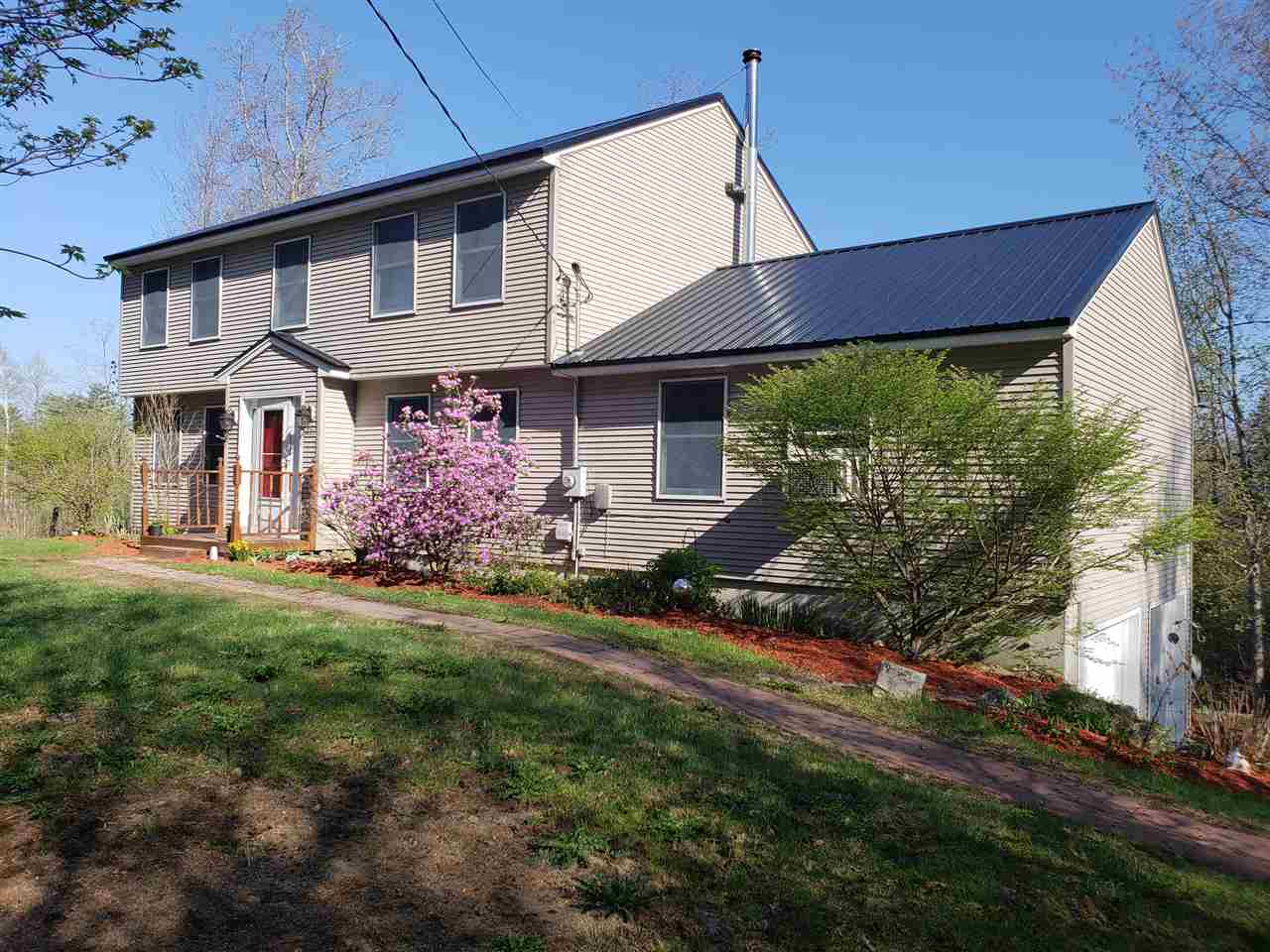 621 Stockbridge Corner Road Alton, NH 03809 - Photo 1 of 29