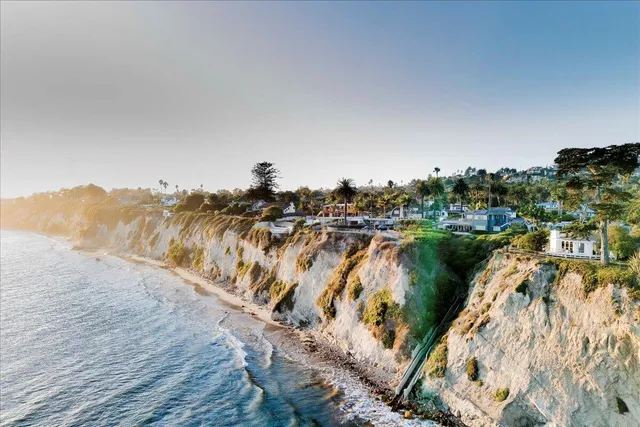 $2,499,000 | 2417 Calle Linares, Santa Barbara, CA 93109