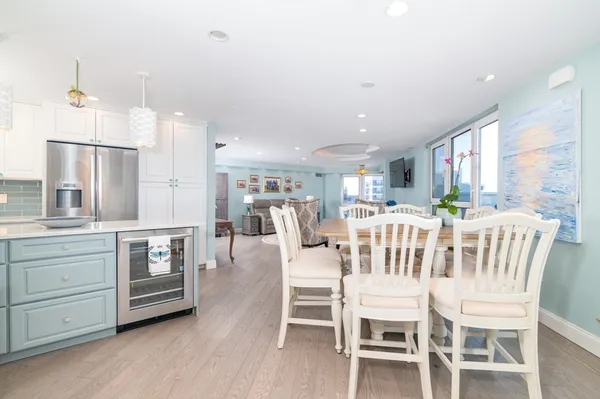 $1,949,900 | 1001 Marina Drive, Unit 708, Quincy, MA 02171