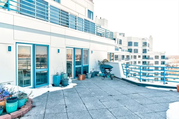 $1,949,900 | 1001 Marina Drive, Unit 708, Quincy, MA 02171