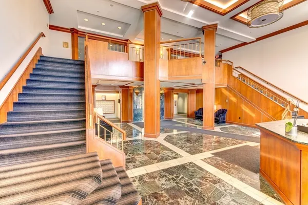 $1,949,900 | 1001 Marina Drive, Unit 708, Quincy, MA 02171