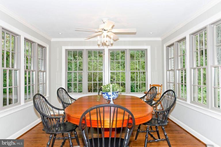 8010 Greentree Road Bethesda, MD 20817 - Photo 11 of 12 Breakfast Area