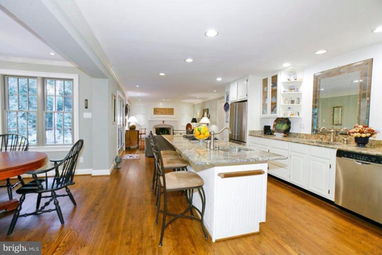 8010 Greentree Road Bethesda, MD 20817 - Photo 3 of 12 Kitchen