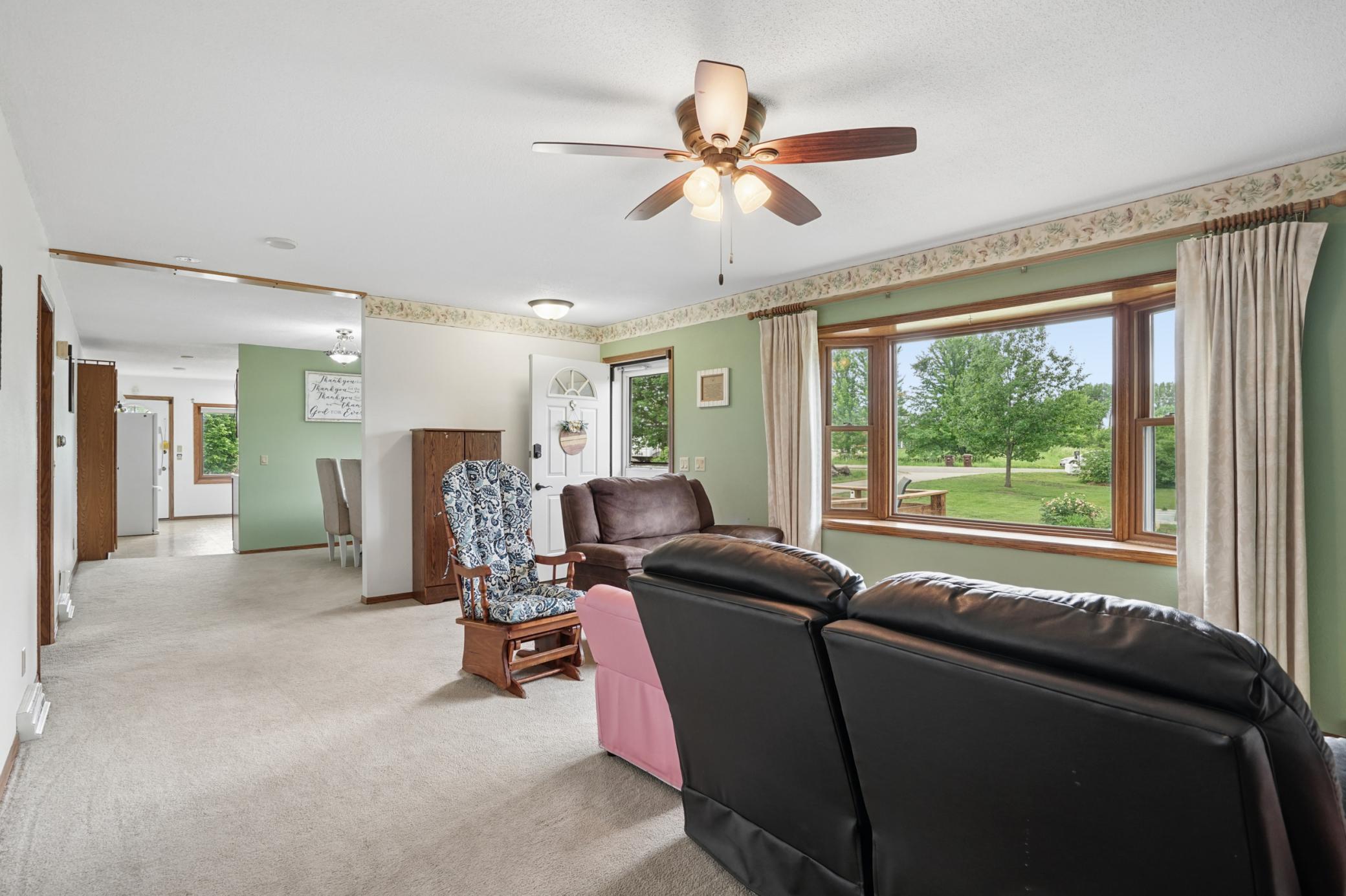 2048 Division Street East Buffalo, MN 55313 - Photo 3 of 40