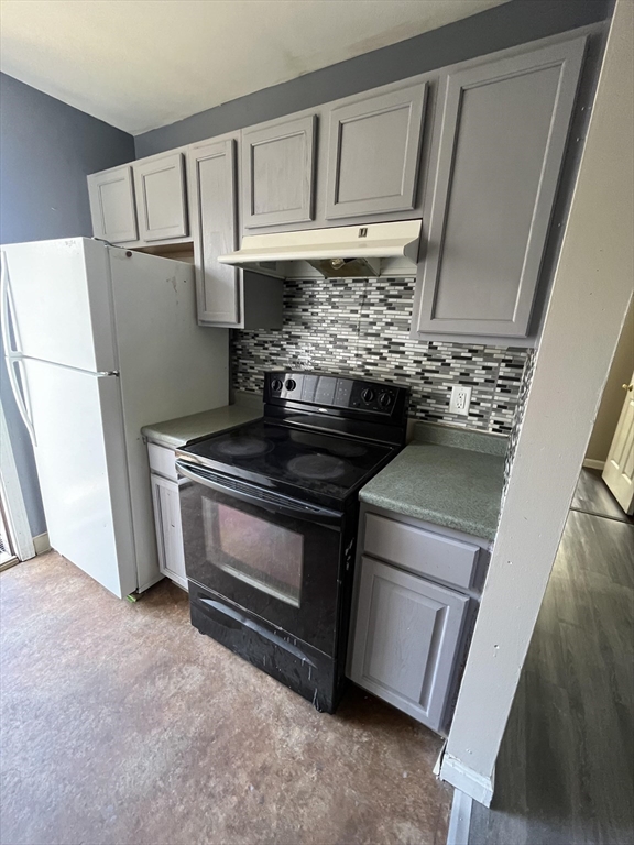 297 Hartwell Street, Unit 2 Fall River, MA 02721 - Photo 4 of 8