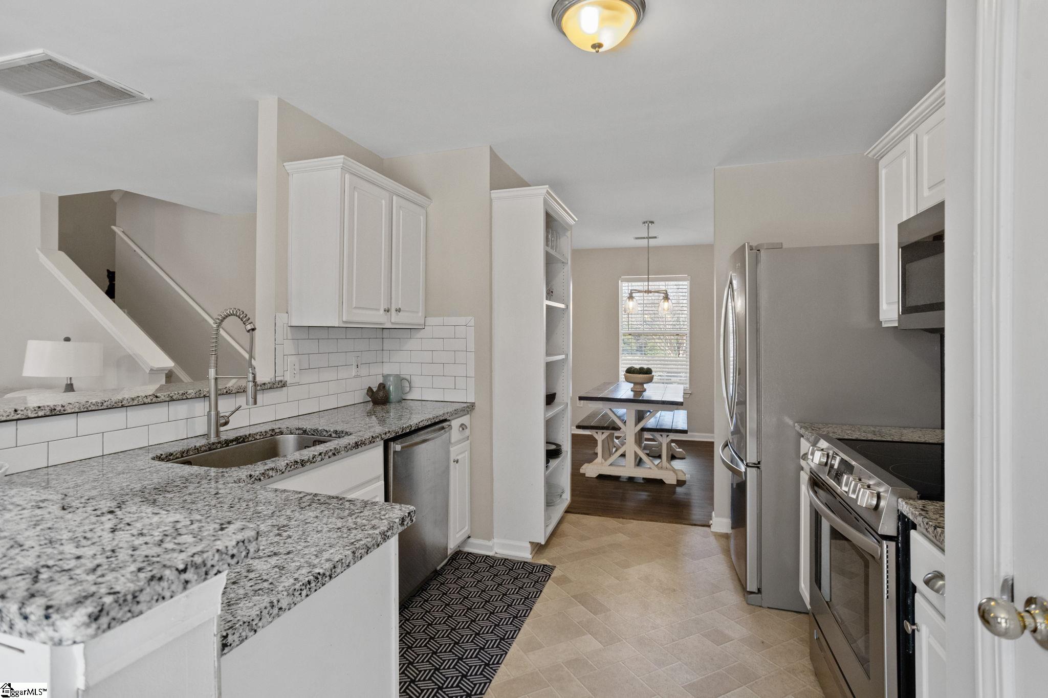 20 Renforth Road Simpsonville, SC 29681 - Photo 9 of 26