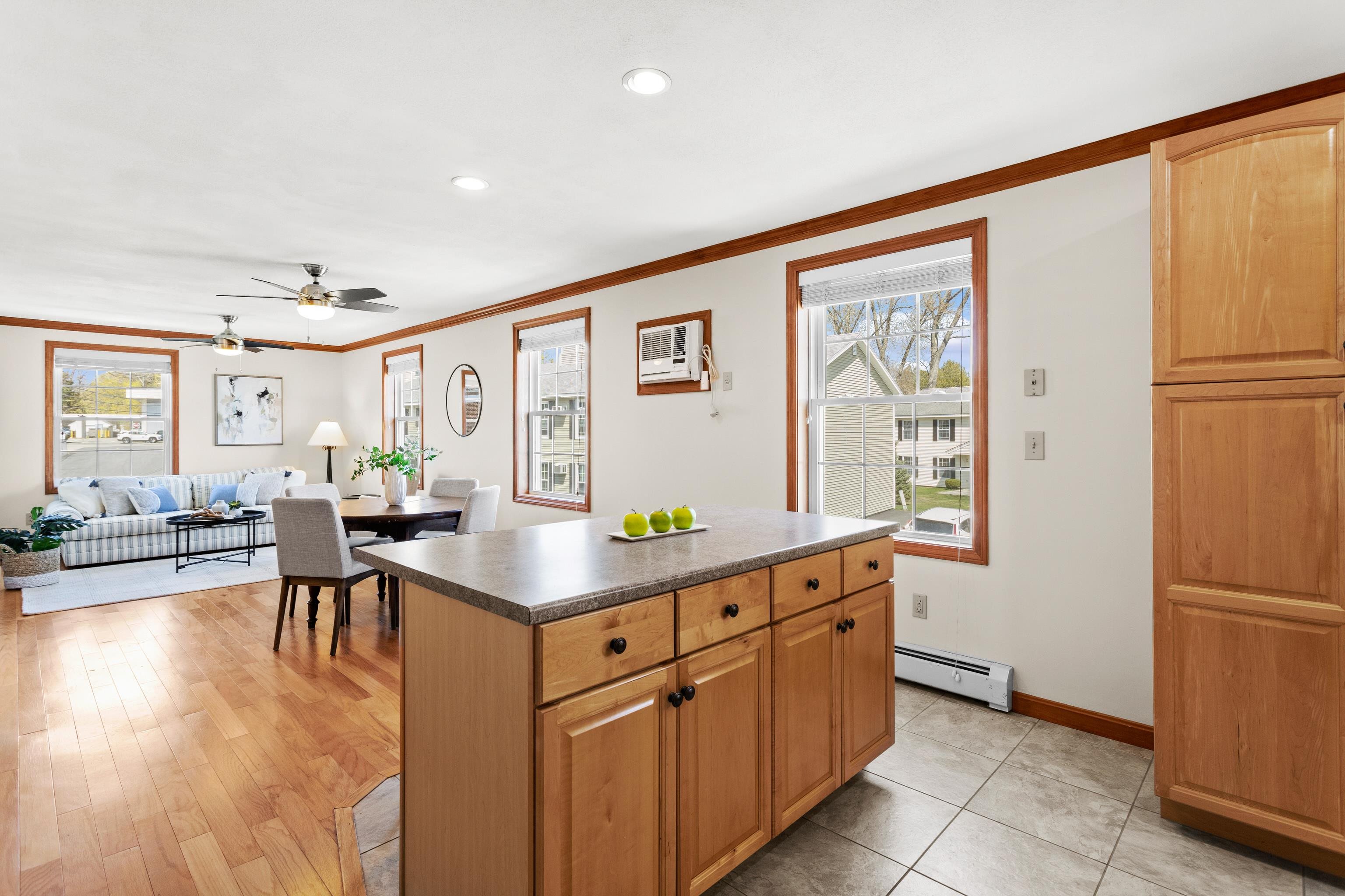 85 Winnacunnet Road, Unit 2 Hampton, NH 03842 - Photo 6 of 33