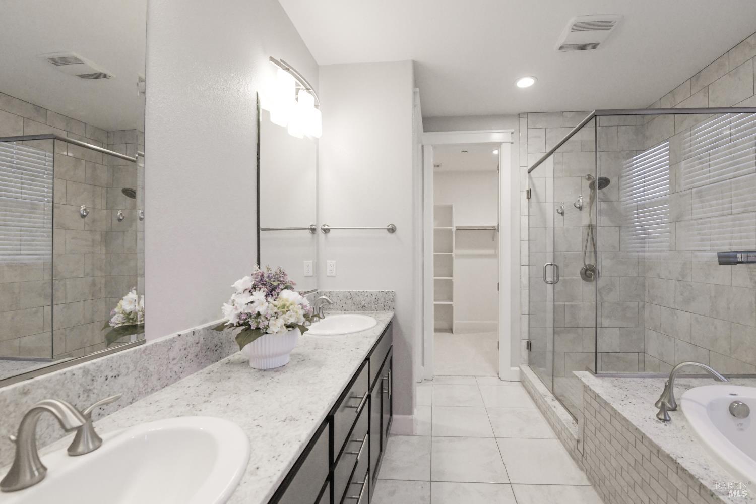 4048 Browns Valley Road Napa, CA 94558 - Photo 20 of 33 Primary Bathroom