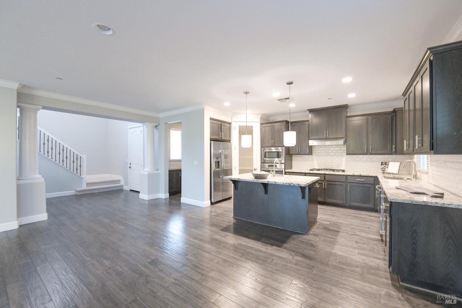 4048 Browns Valley Road Napa, CA 94558 - Photo 4 of 33