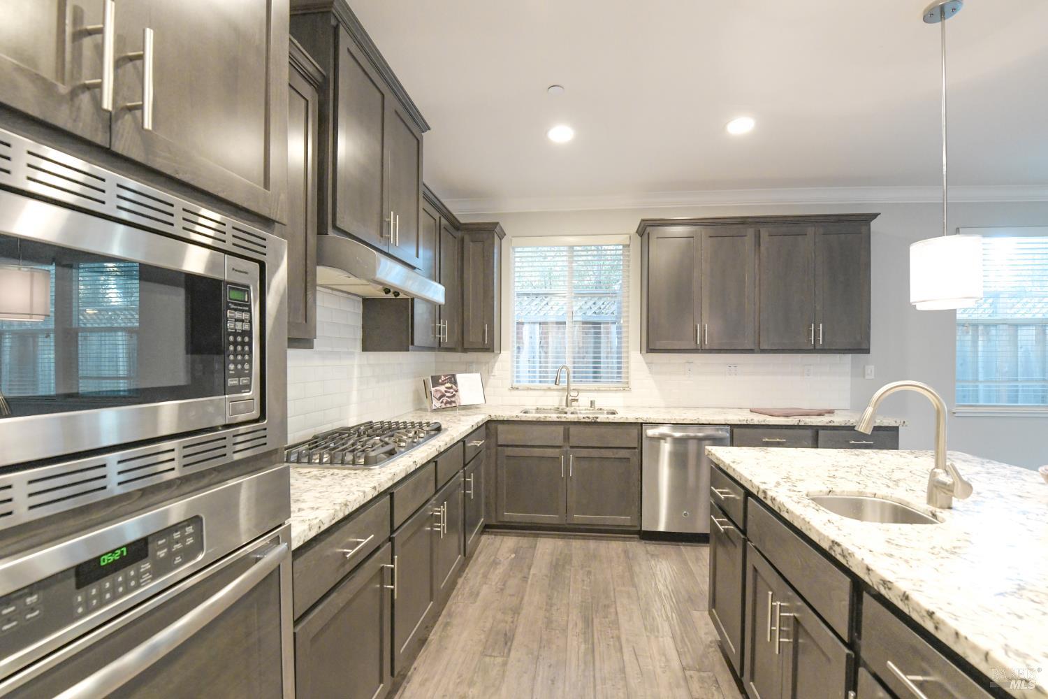 4048 Browns Valley Road Napa, CA 94558 - Photo 10 of 33