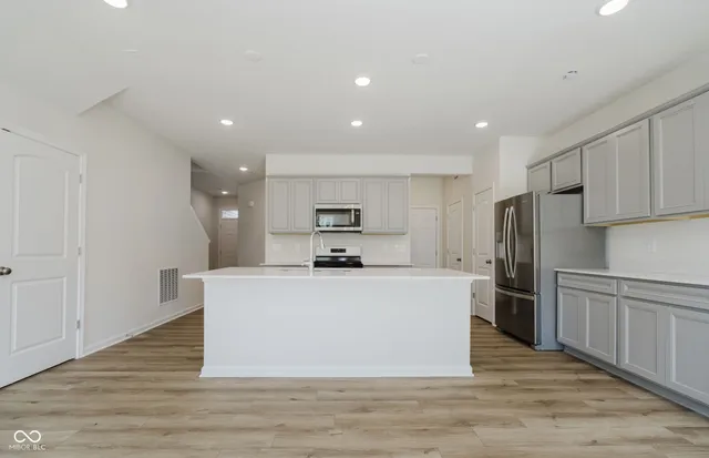 $320,000 | 644 Garrow Drive, Westfield, IN 46074