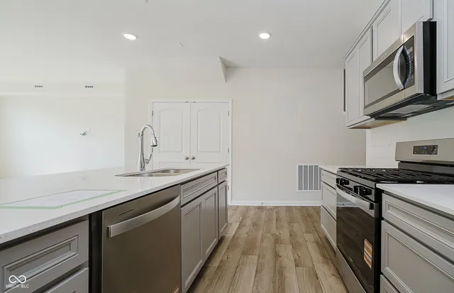 $320,000 | 644 Garrow Drive, Westfield, IN 46074