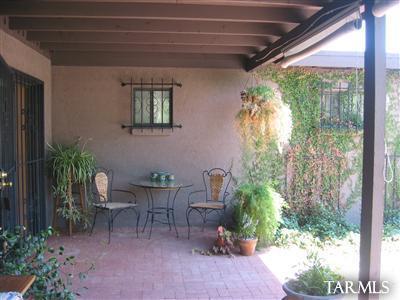 1909 North Old Ranch Road Tucson, AZ 85745 - Photo 2 of 10