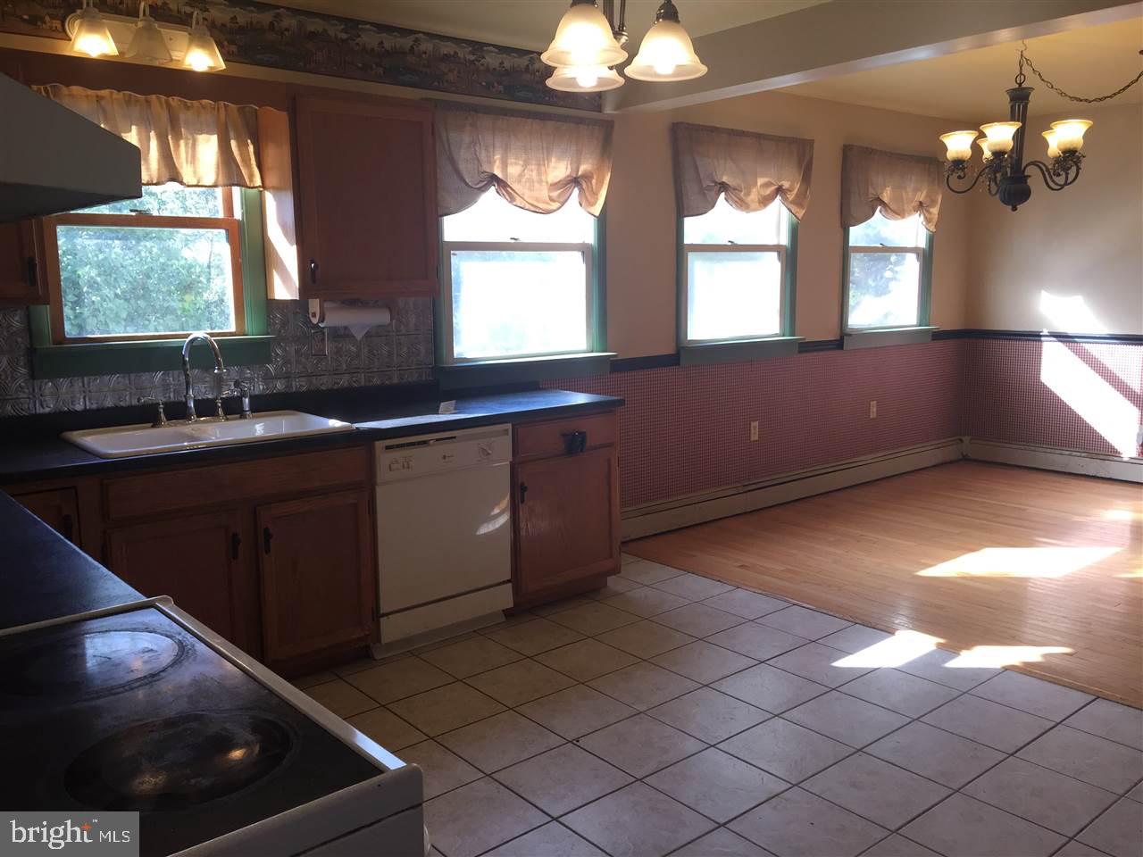 664 Bloserville Road Newville, PA 17241 - Photo 5 of 21 Gallery Image 5