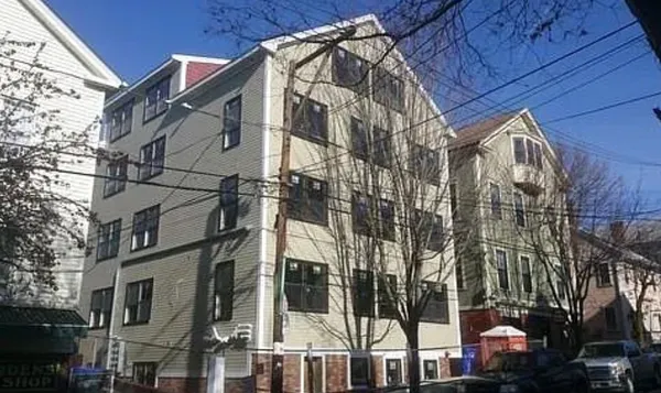 $2,300 | 298 Wickenden Street, Unit 4, Providence, RI 02903