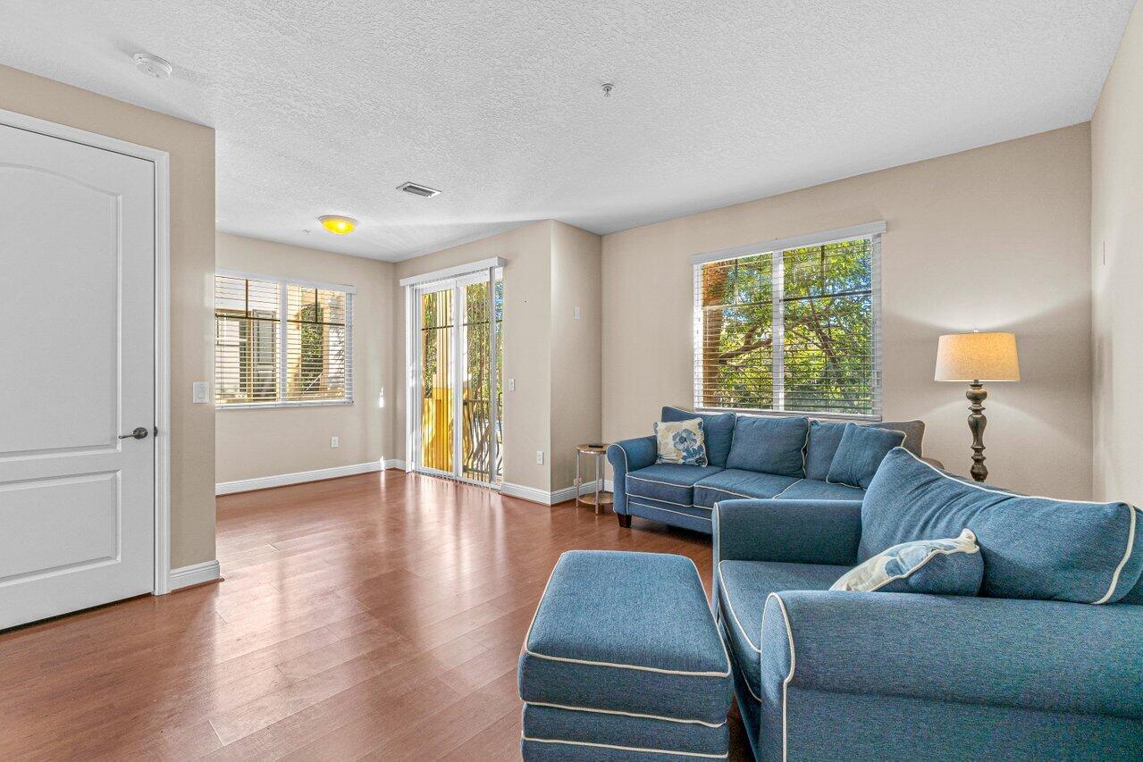 606 Northwest 38th Circle Boca Raton, FL 33431 - Photo 12 of 24 013-606Northwest38thCircle-BocaRaton-FL-