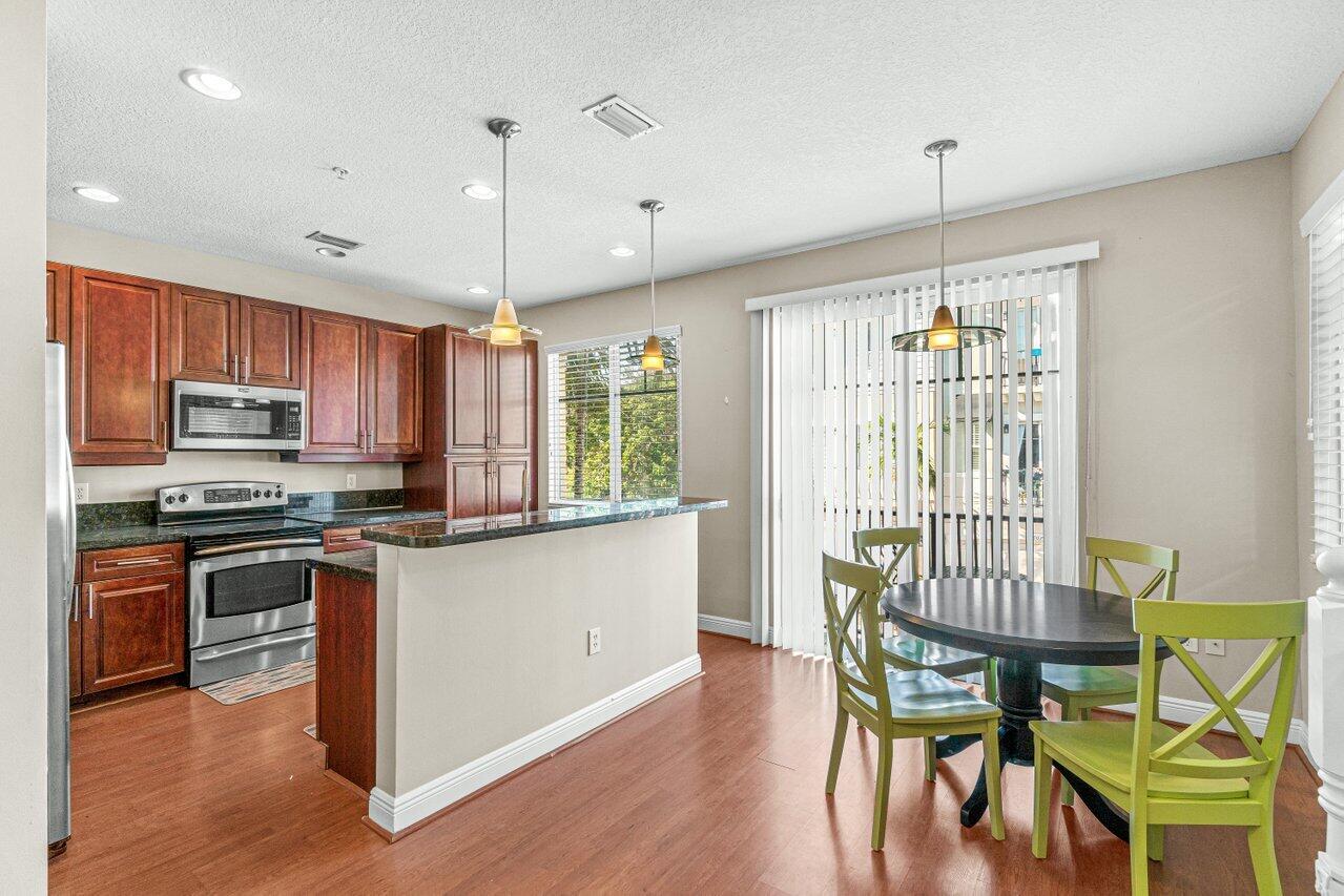 606 Northwest 38th Circle Boca Raton, FL 33431 - Photo 7 of 24 008-606Northwest38thCircle-BocaRaton-FL-