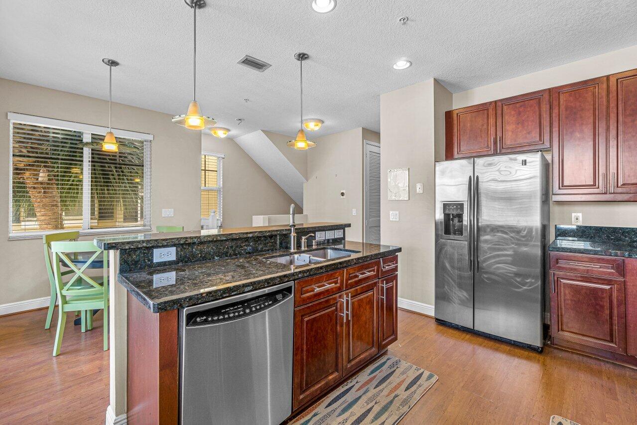 606 Northwest 38th Circle Boca Raton, FL 33431 - Photo 9 of 24 010-606Northwest38thCircle-BocaRaton-FL-