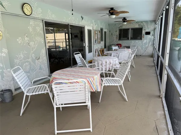 $1,350 | 2115 Northeast 42nd Court, Unit 105N, Lighthouse Point, FL 33064