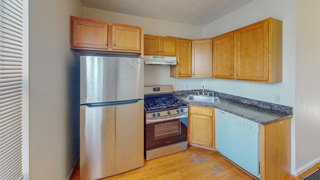 52 Brooks Street, Unit 1 Boston, MA 02128 - Photo 2 of 14