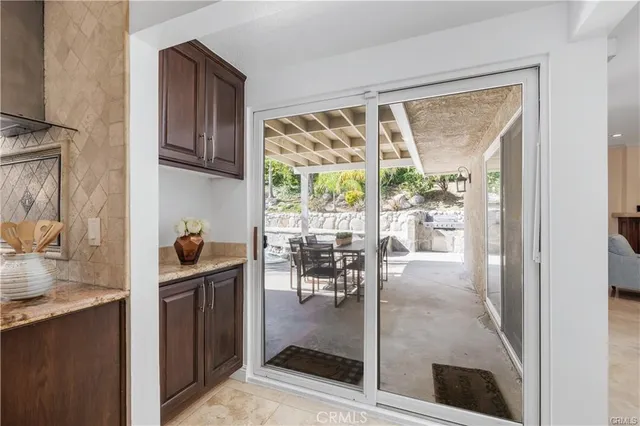 $7,900 | 5869 Eilat Place, Woodland Hills, CA 91367