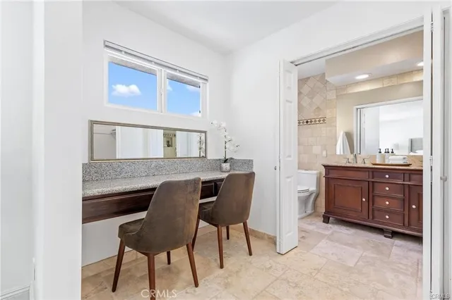 $7,900 | 5869 Eilat Place, Woodland Hills, CA 91367