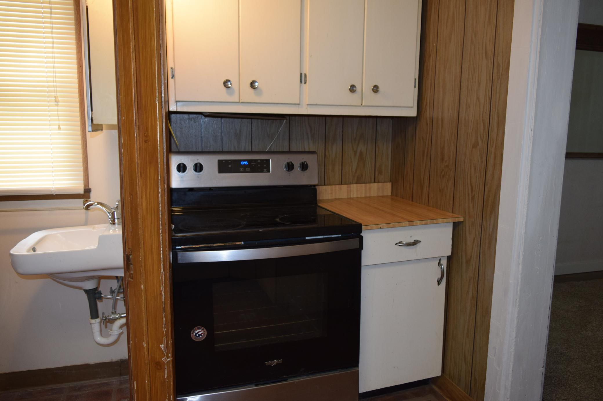 606 South Main Street Blue Earth, MN 56013 - Photo 10 of 14