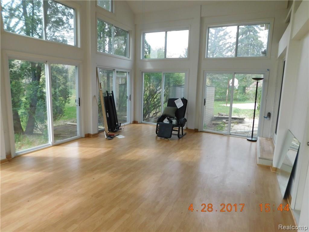 4290 Wendell Road West Bloomfield, MI 48323 - Photo 27 of 50