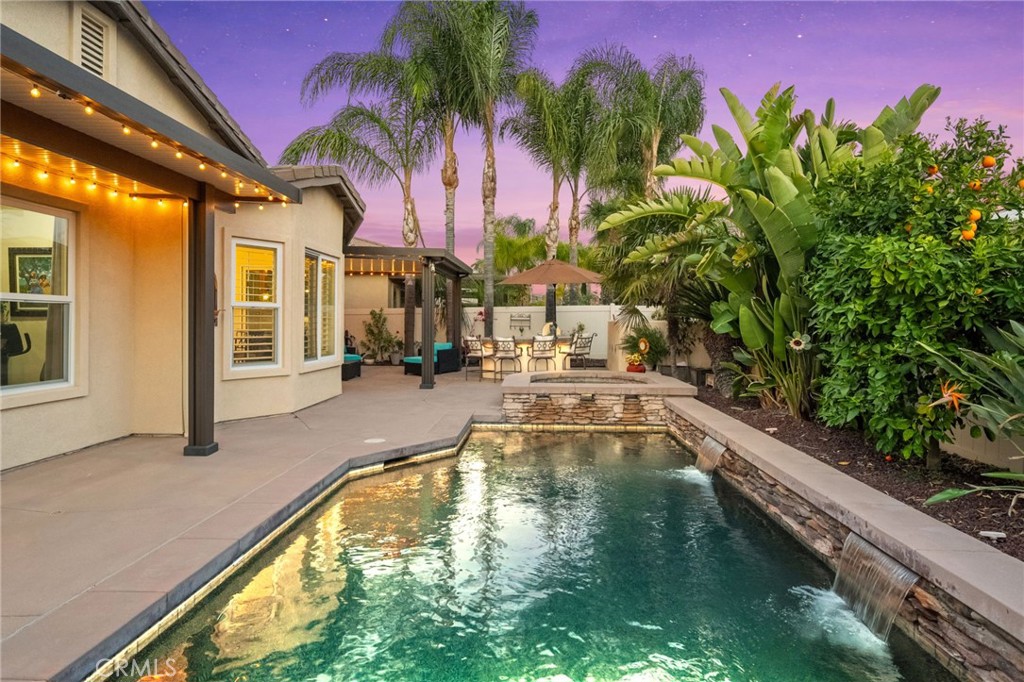 33699 Spring Brook Circle Temecula, CA 92592 - Photo 2 of 71