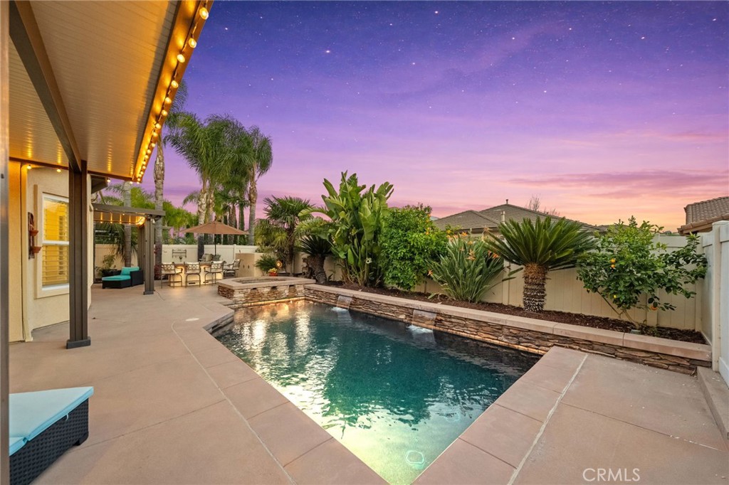 33699 Spring Brook Circle Temecula, CA 92592 - Photo 3 of 71