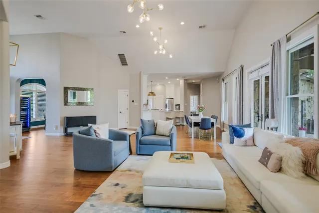 $1,195,000 | 100 Dovetail Lane, Georgetown, TX 78628