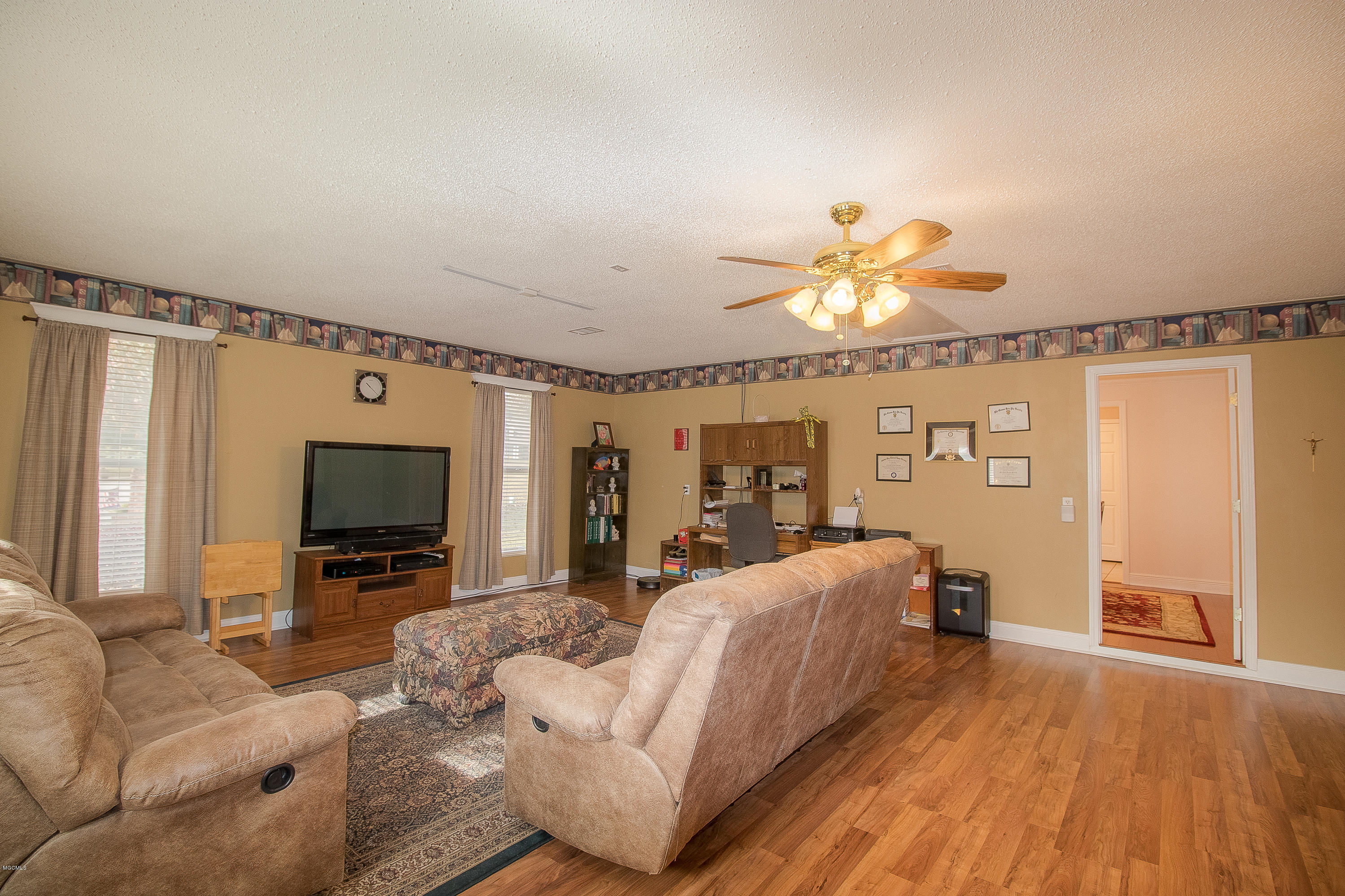 Raintree Place-101