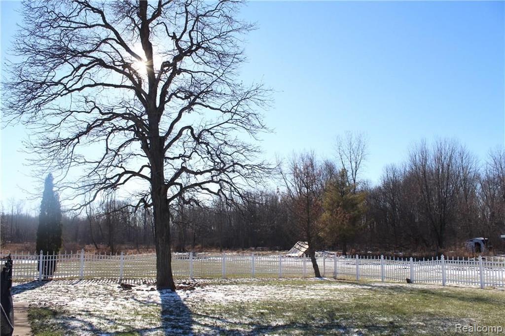 1589 West Allen Road Howell, MI 48855 - Photo 26 of 27