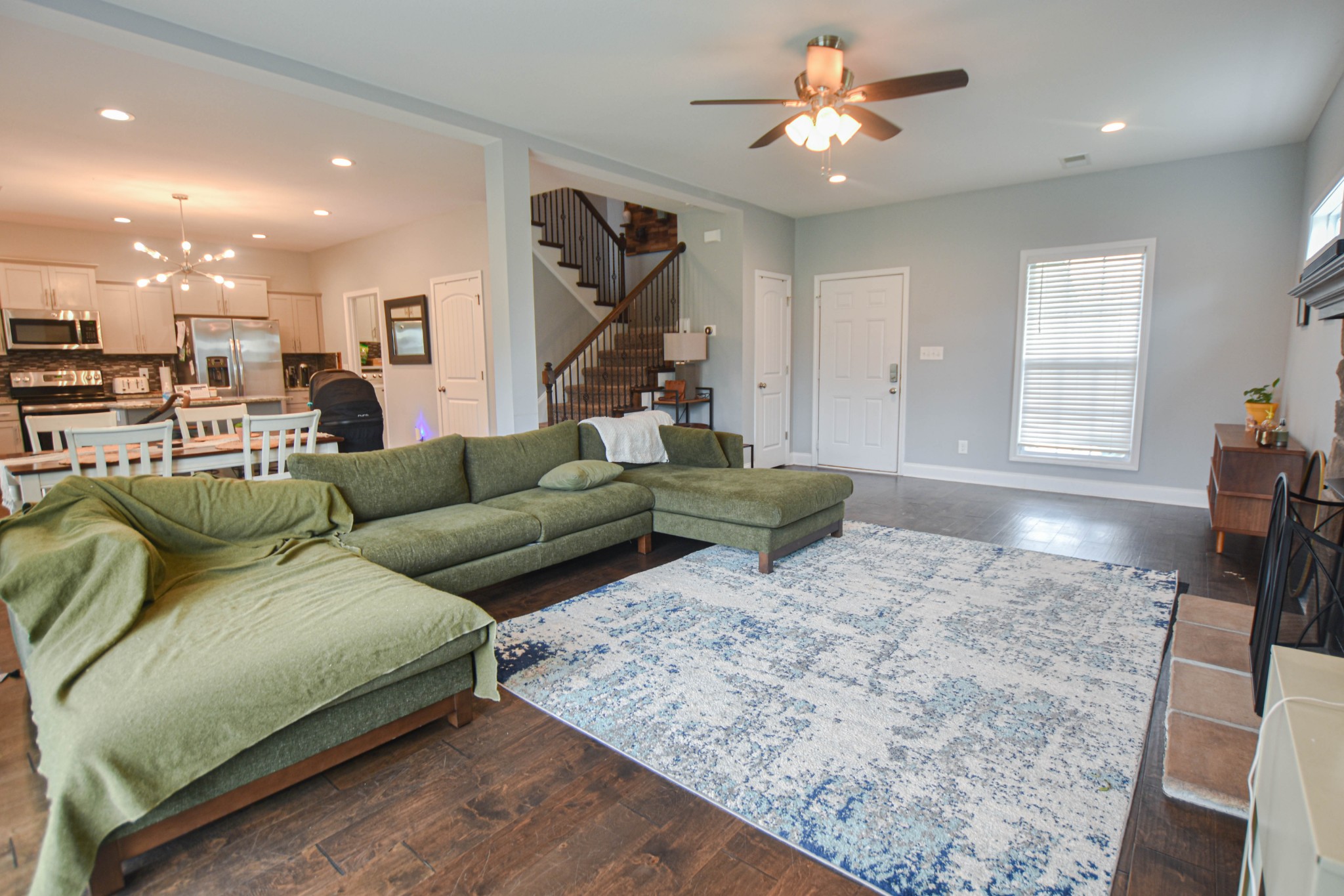 1048 Barnhill Road Clarksville, TN 37043 - Photo 4 of 17