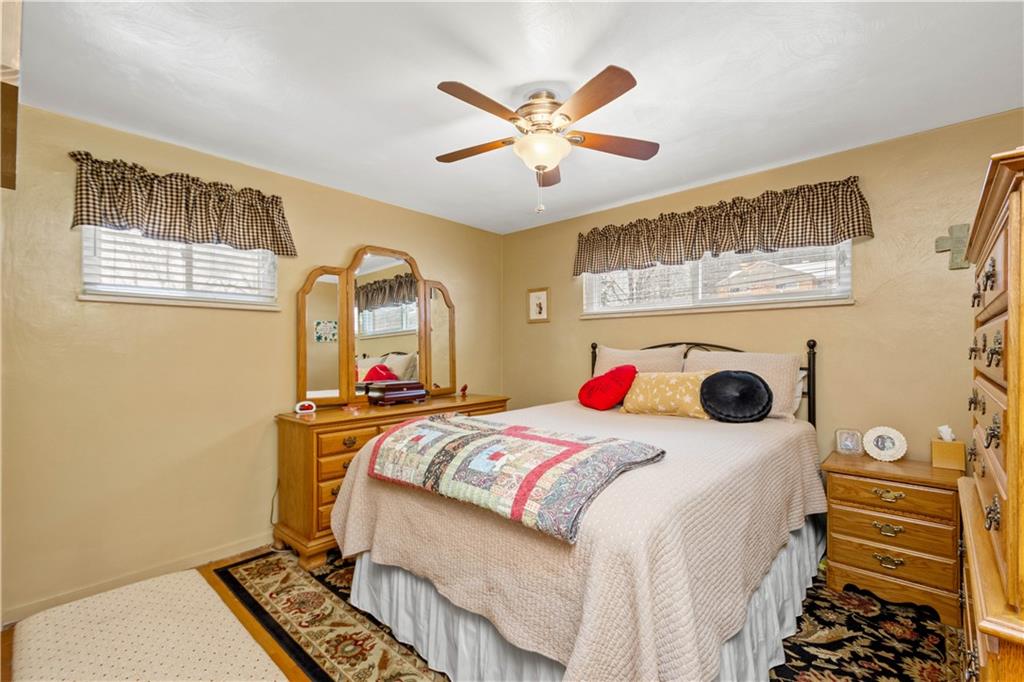 218 West Bruceton Road Pittsburgh, PA 15236 - Photo 12 of 22 Gallery Image 12