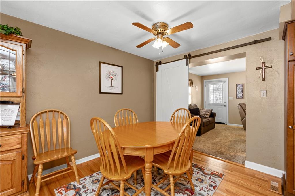 218 West Bruceton Road Pittsburgh, PA 15236 - Photo 4 of 22 Gallery Image 4