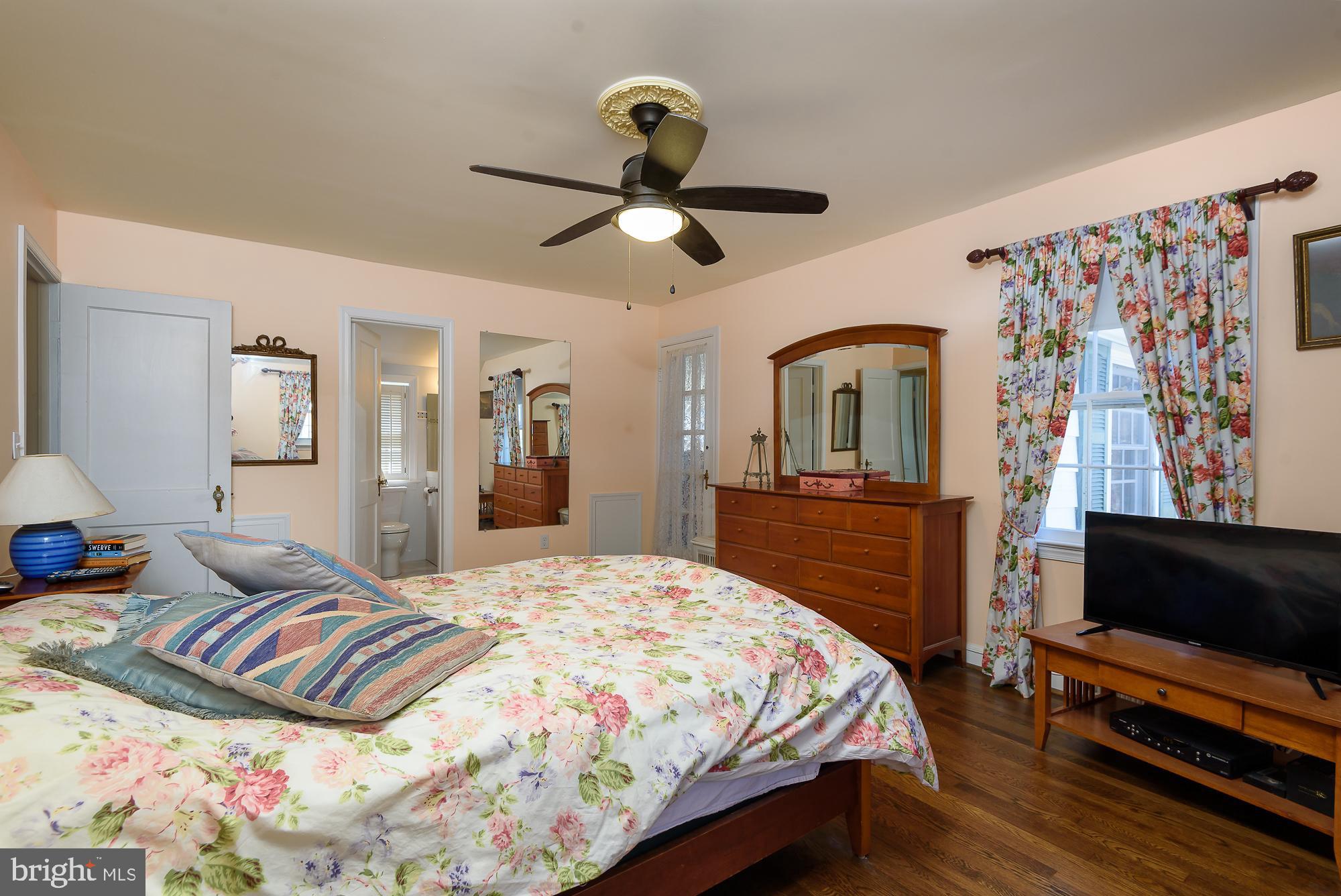 6318 Alcott Road Bethesda, MD 20817 - Photo 16 of 33