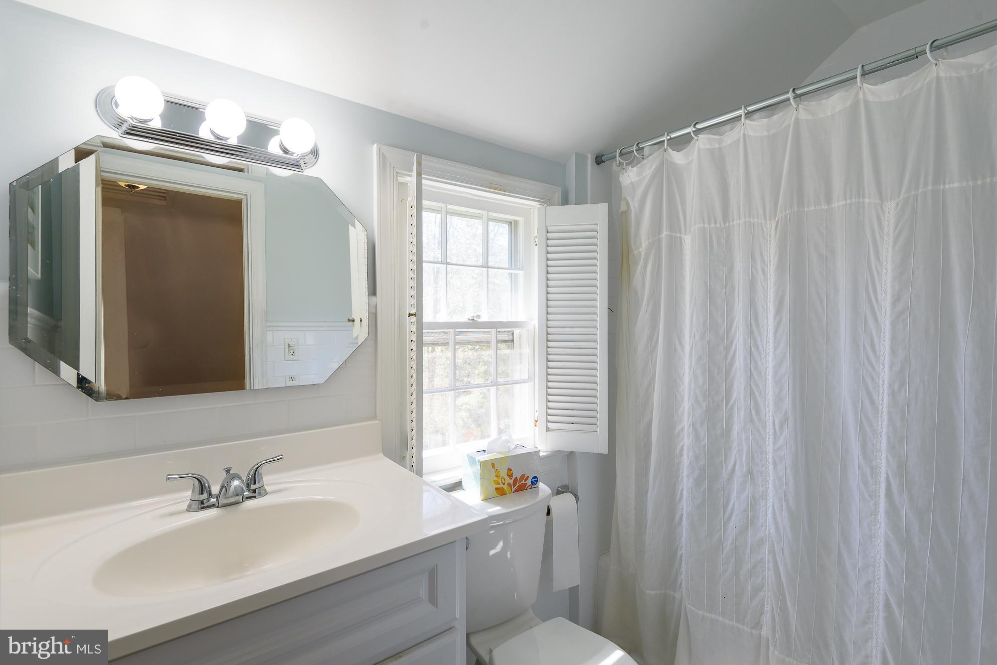 6318 Alcott Road Bethesda, MD 20817 - Photo 20 of 33