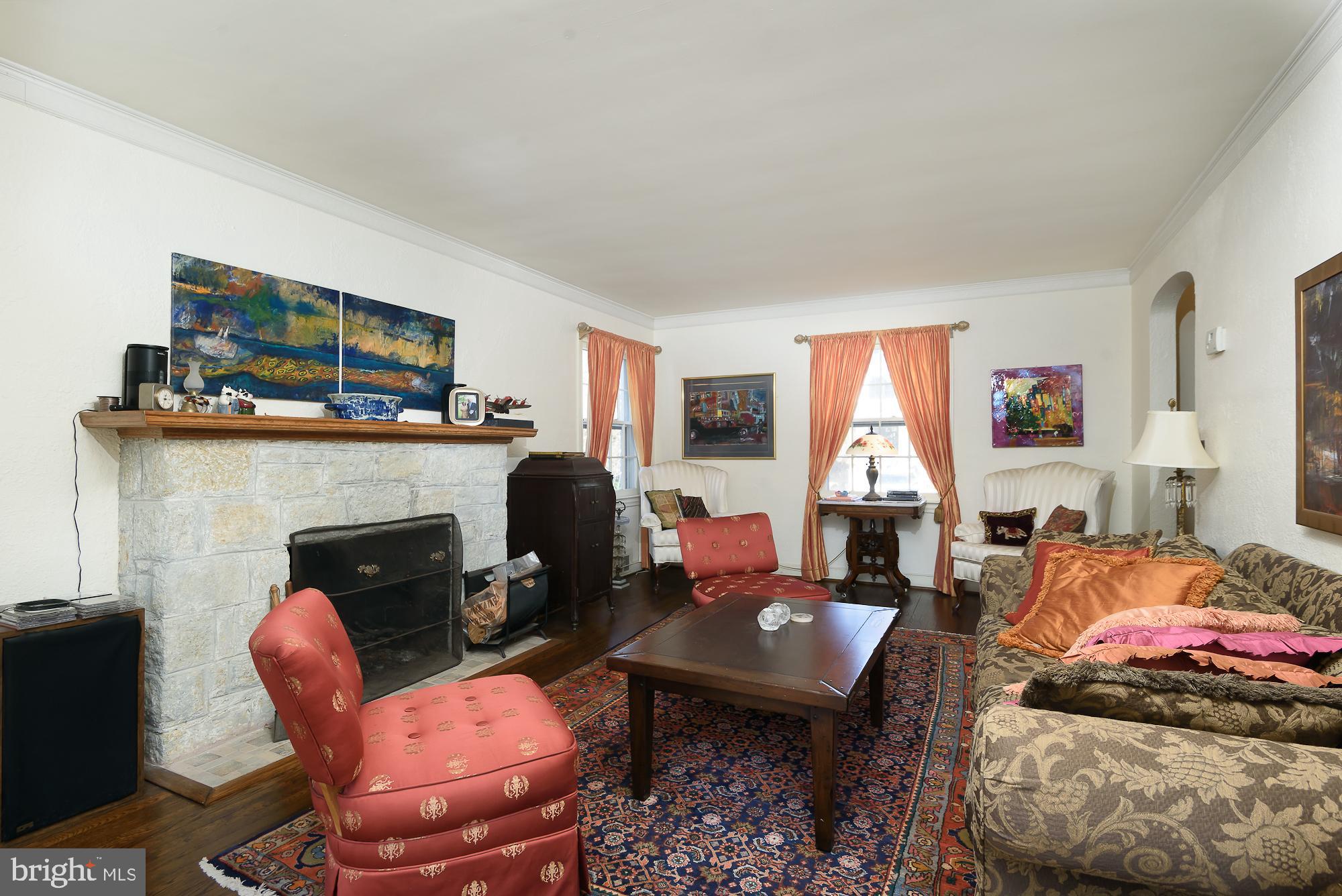 6318 Alcott Road Bethesda, MD 20817 - Photo 3 of 33