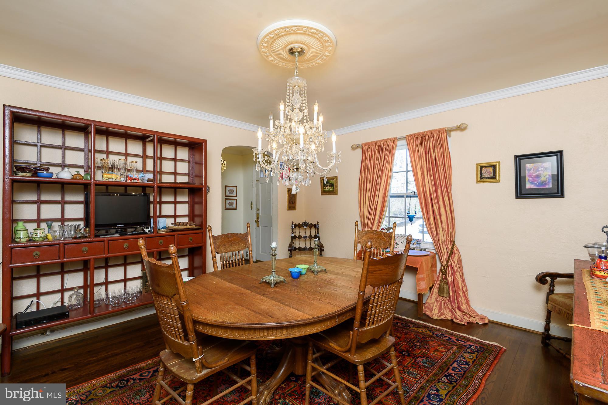 6318 Alcott Road Bethesda, MD 20817 - Photo 10 of 33